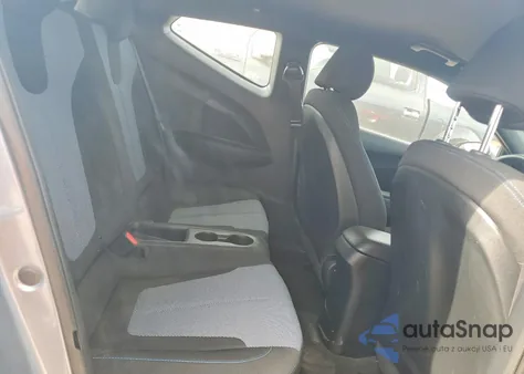 2019 Hyundai Veloster Base z USA, uszkodzony, nr VIN KMHTG6AF2KU017002